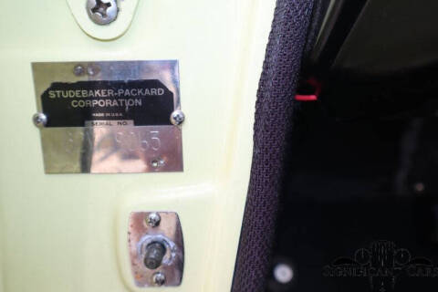 1962 Studebaker GT Hawk
