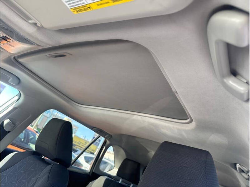 2019 Toyota RAV4 Hybrid XLE