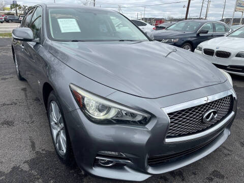 2017 Infiniti Q50 2.0T Premium