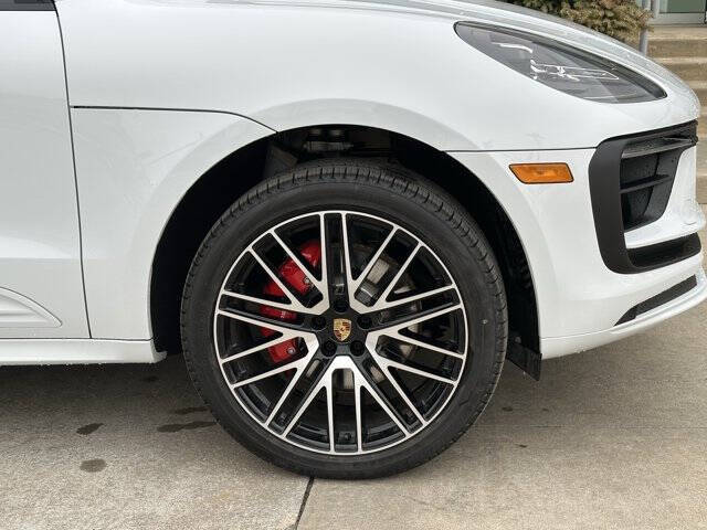 2026 Porsche Macan S