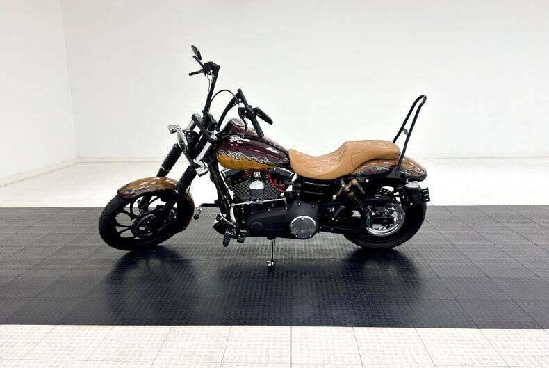 2012 Harley-Davidson Dyna