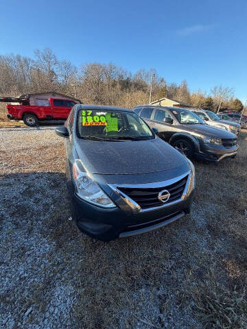 2017 Nissan Versa 1.6 S