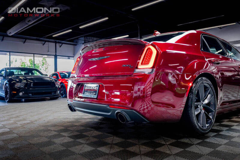 2023 Chrysler 300 C