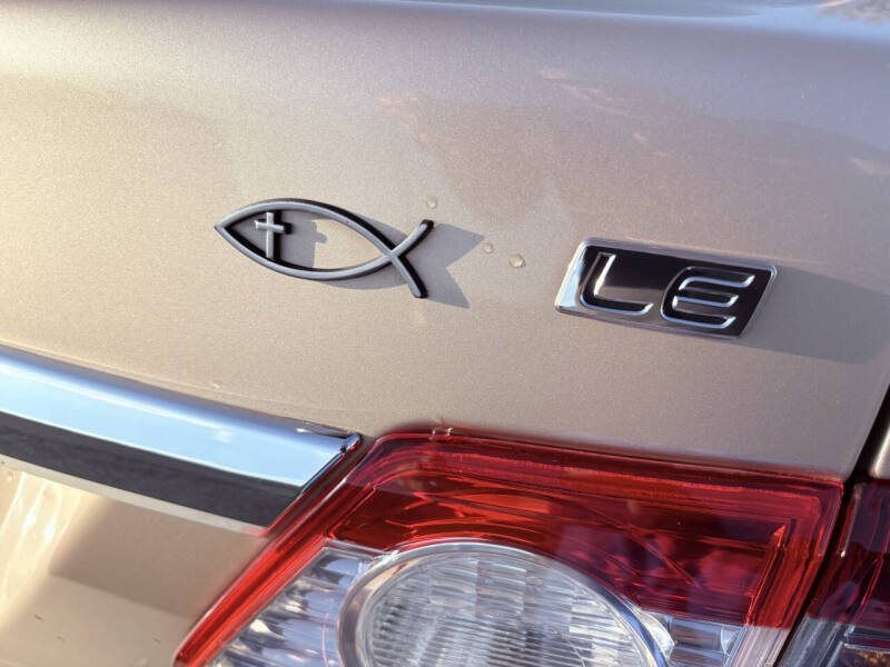 2011 Toyota Corolla LE