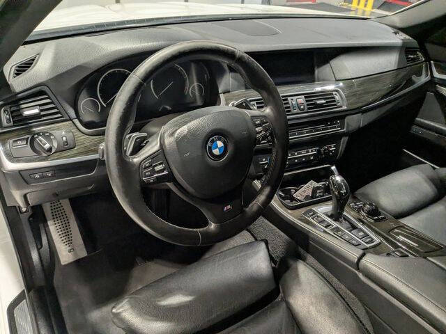 2013 BMW 5 Series 550i xDrive