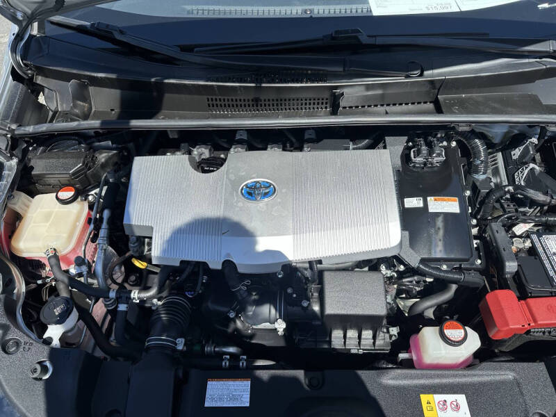 2016 Toyota Prius Two