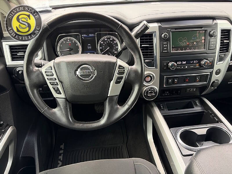 2019 Nissan Titan
