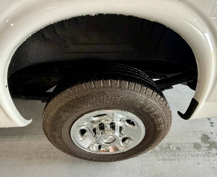 2019 Chevrolet Express 2500