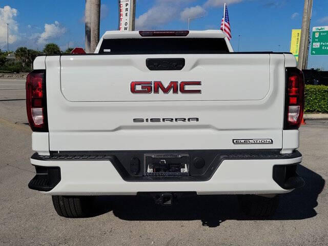 2024 GMC Sierra 1500 Elevation