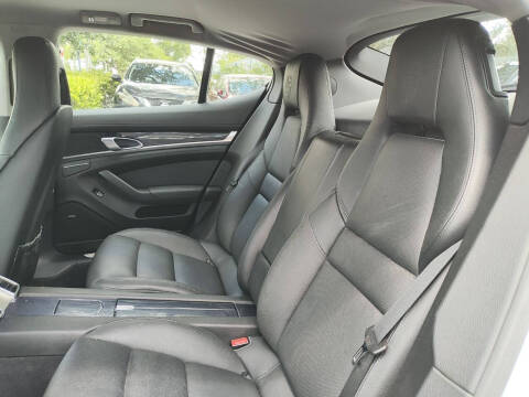 2013 Porsche Panamera