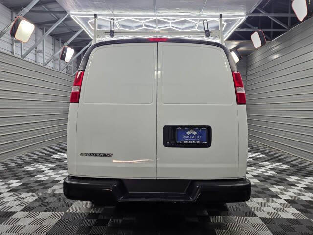2020 Chevrolet Express 2500