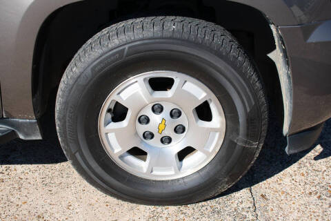 2012 Chevrolet Suburban LS