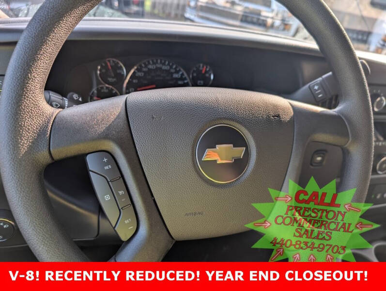 2025 Chevrolet Express 2500