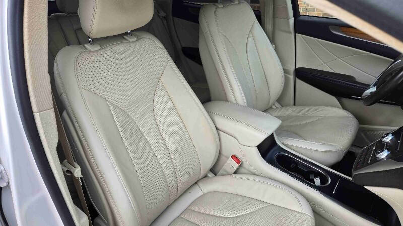 2016 Lincoln MKC Reserve