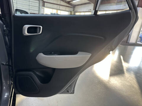 2022 Hyundai Venue SEL