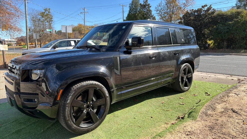 2024 Land Rover Defender 130 P400 X-Dynamic SE