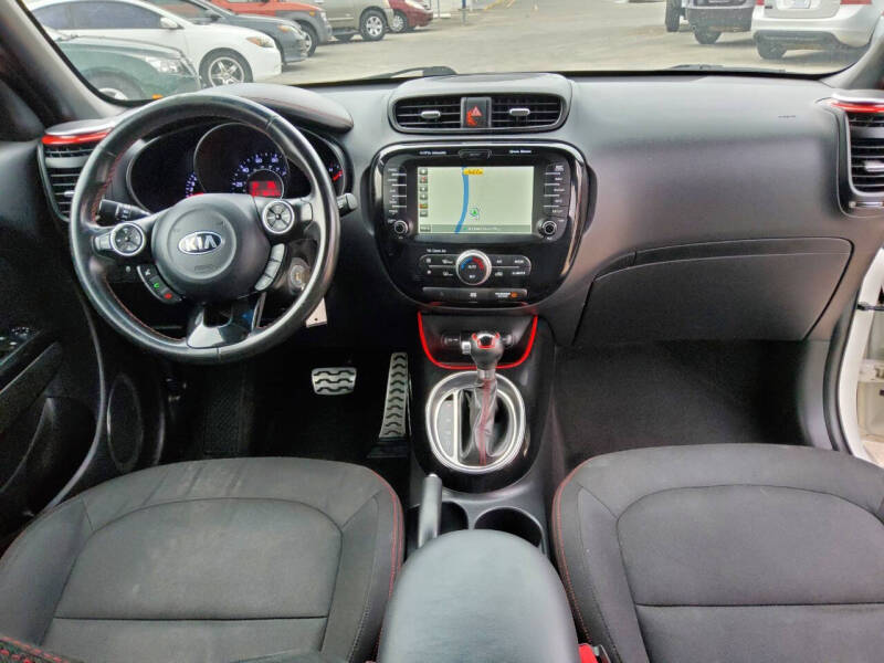 2014 Kia Soul + photo 8