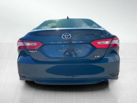 2020 Toyota Camry LE