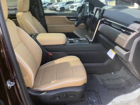 2025 GMC Sierra EV Denali