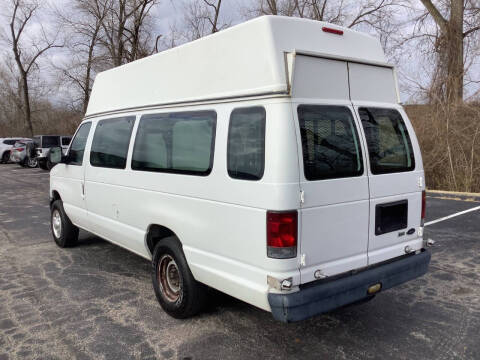 2010 Ford E-Series E-350 SD
