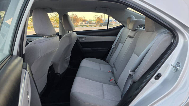 2015 Toyota Corolla LE