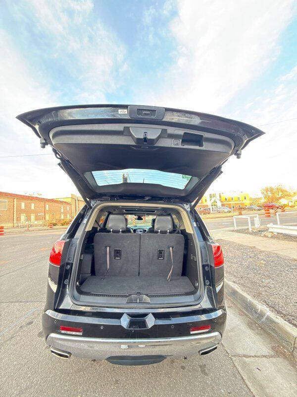 2018 GMC Acadia Denali