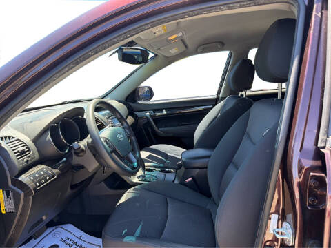2011 Kia Sorento LX