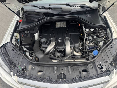 2014 Mercedes-Benz GL-Class GL 550 4MATIC