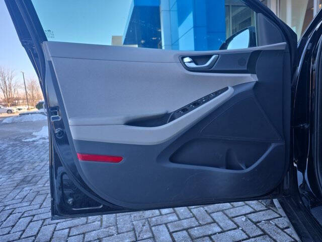 2019 Hyundai Ioniq Hybrid Blue