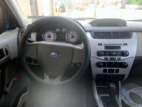 2011 Ford Focus S