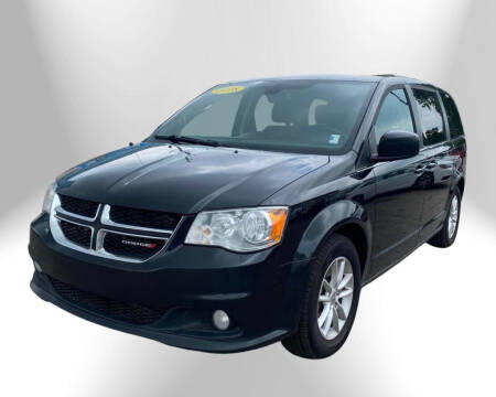 2018 Dodge Grand Caravan for sale at R&R Car Company in Mount Clemens MI