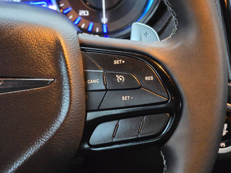 2023 Chrysler 300 S V6