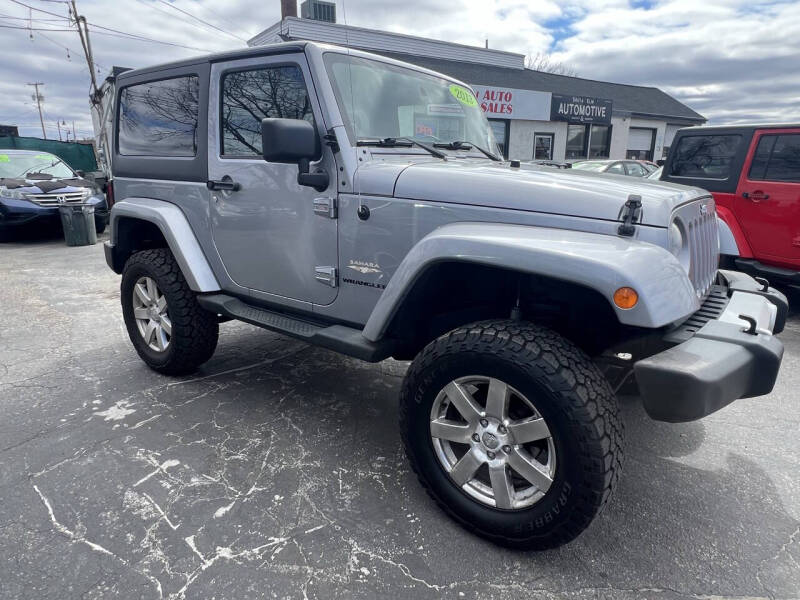 2013 Jeep Wrangler Sahara