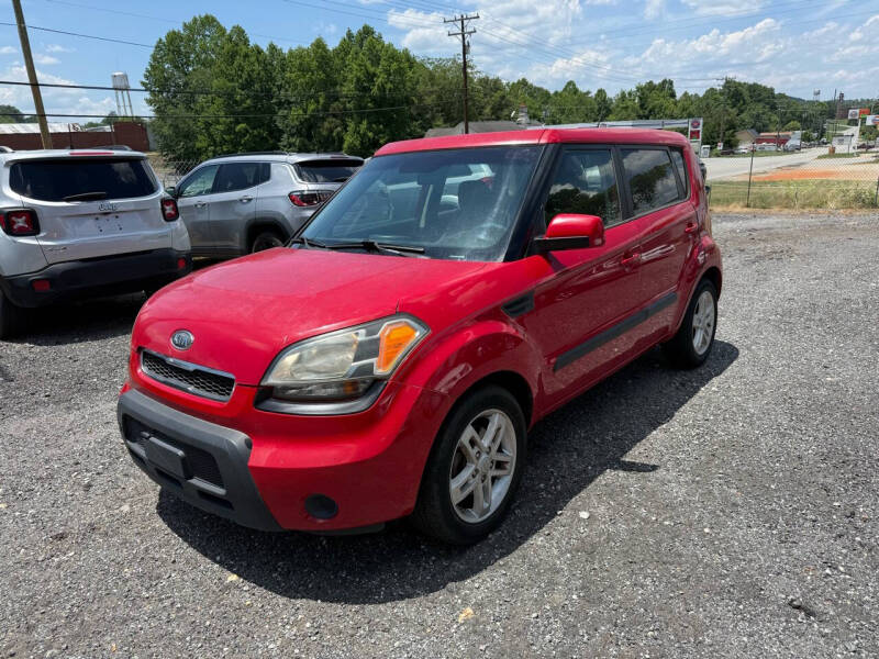 2011 Kia Soul +