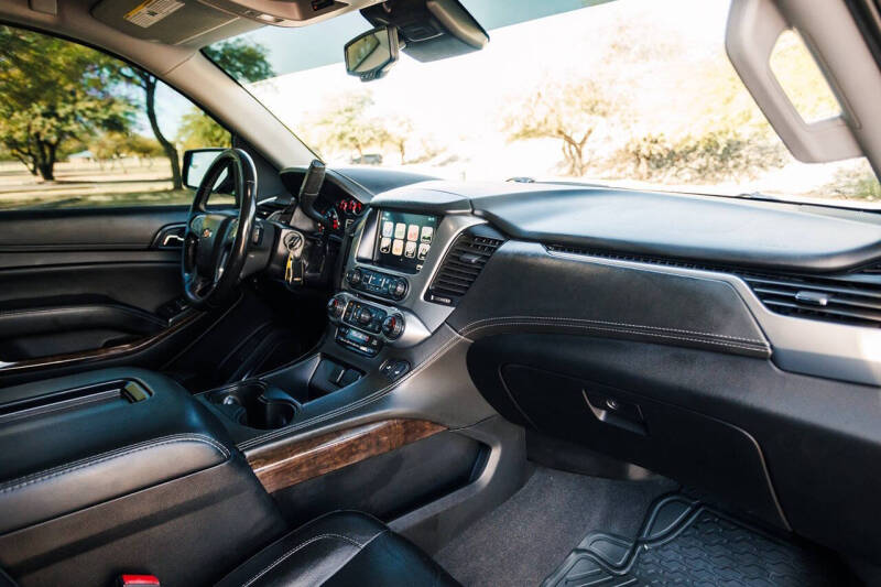 2020 Chevrolet Suburban LT