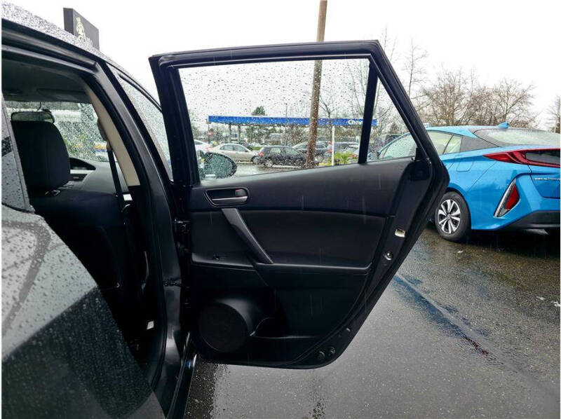 2012 Mazda MAZDA3 i Touring