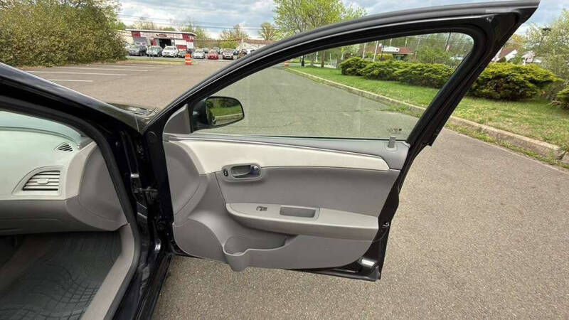 2012 Chevrolet Malibu LS