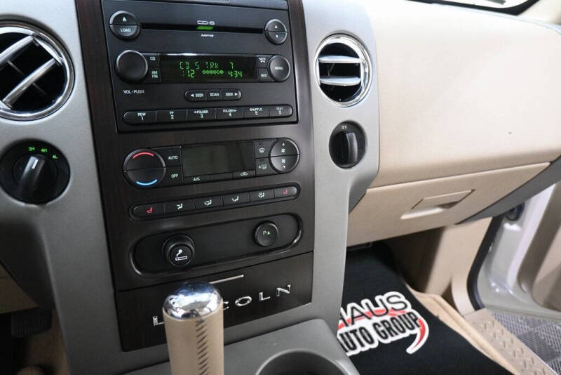 2006 Lincoln Mark LT