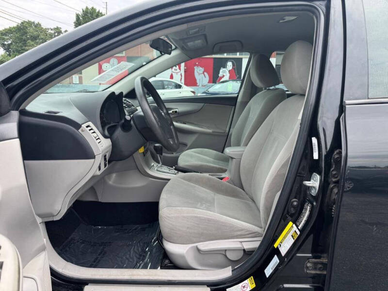 2012 Toyota Corolla LE