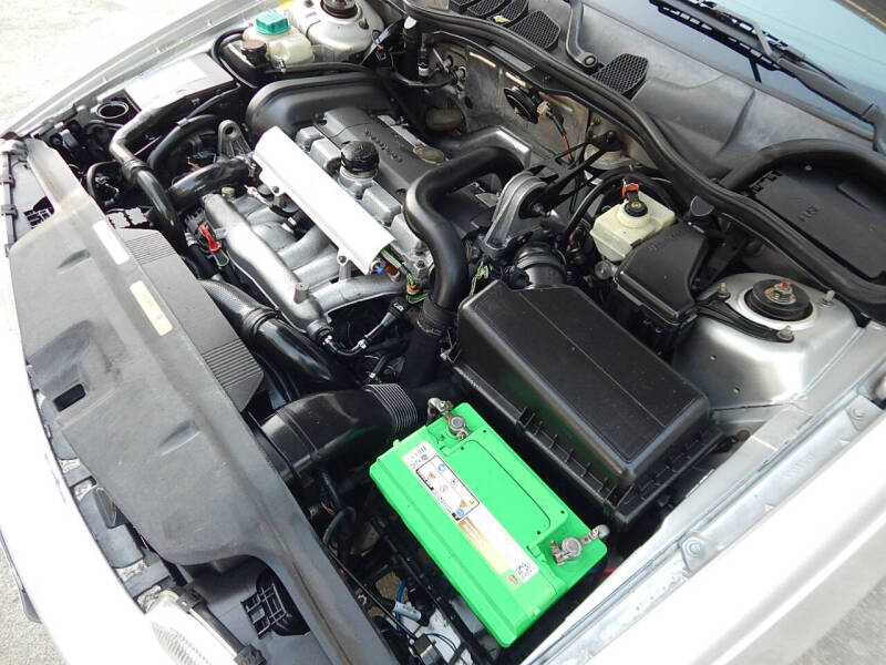 2000 Volvo V70 GLT
