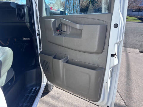 2016 Chevrolet Express 3500