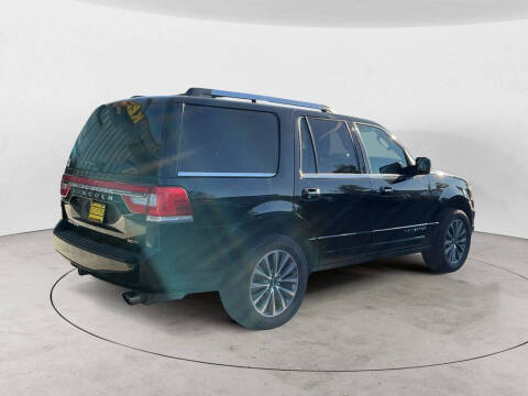 2016 Lincoln Navigator Select
