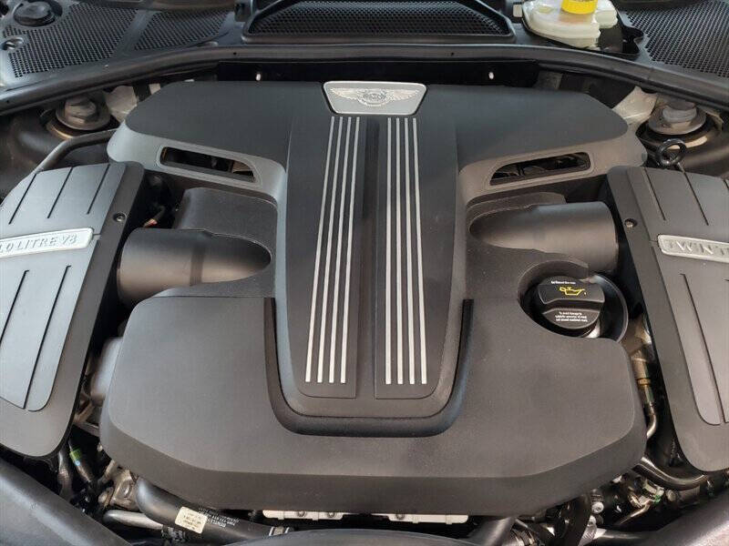 2017 Bentley Continental 21