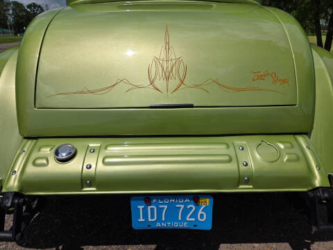 1930 Dodge 5-Window Coupe