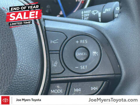 2025 Toyota RAV4 Hybrid XLE Premium