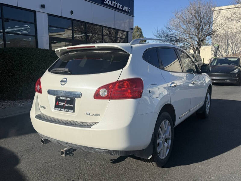 2011 Nissan Rogue SV