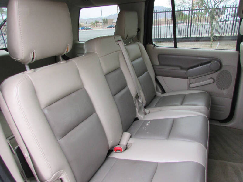 2006 Ford Explorer XLT