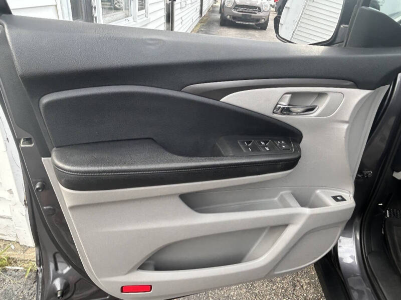 2017 Honda Pilot EX