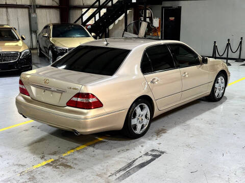 2005 Lexus LS 430