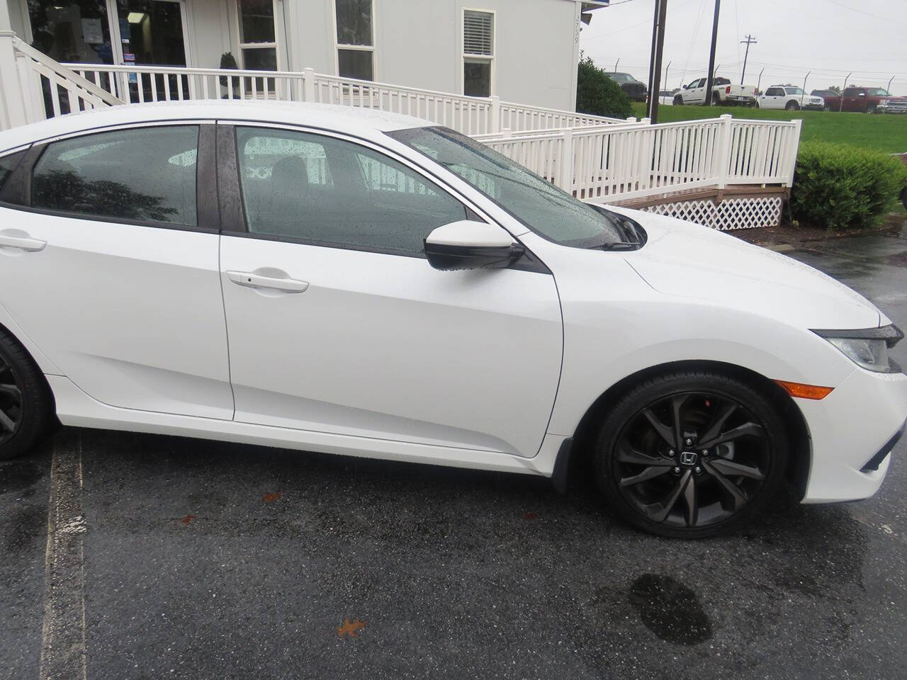 2019 Honda Civic for sale at Colbert's Auto Outlet in Hickory, NC